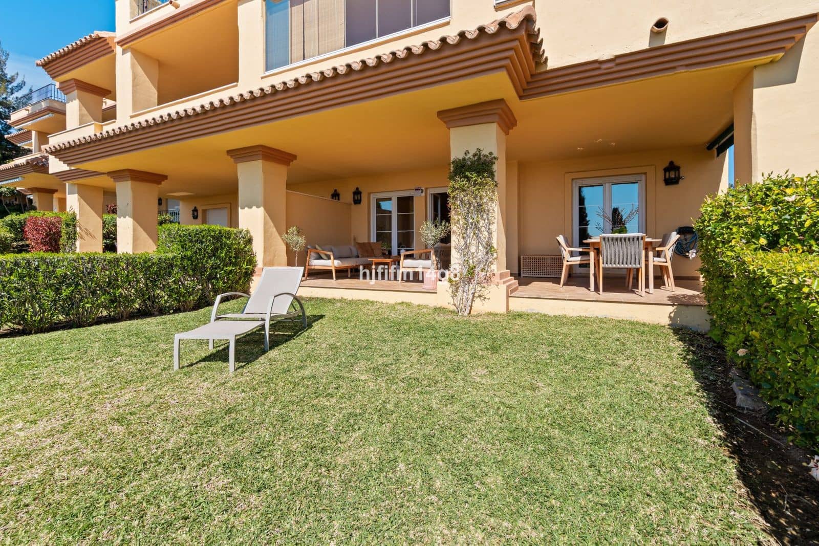 2 soveværelse Lejlighed til salg i Nueva Andalucia - € 750.000 (Ref: 9998235)
