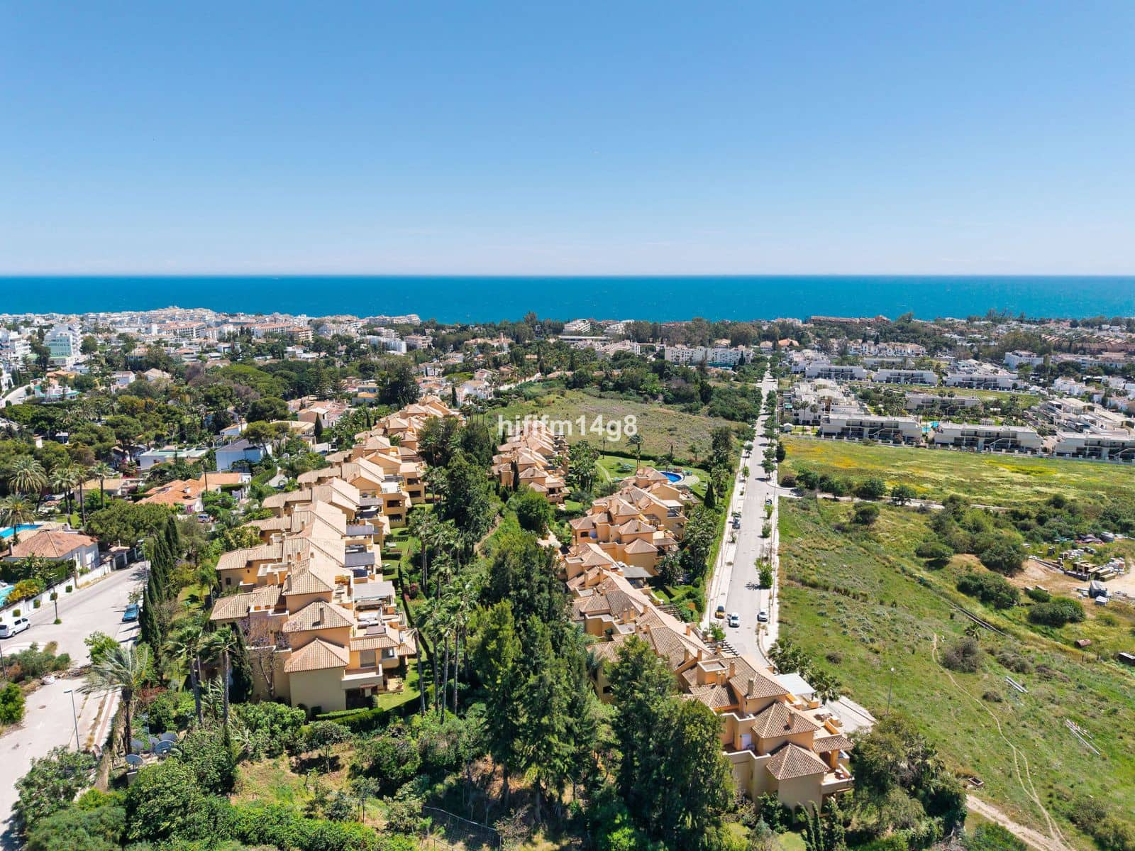2 soveværelse Lejlighed til salg i Nueva Andalucia - € 750.000 (Ref: 9998235)