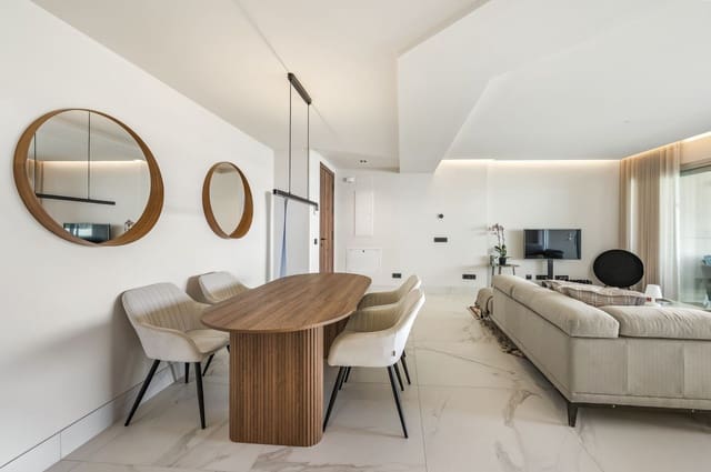 2 soverom Leilighet til salgs i San Pedro de Alcantara, Marbella - € 765 000 (Ref: 9998238)