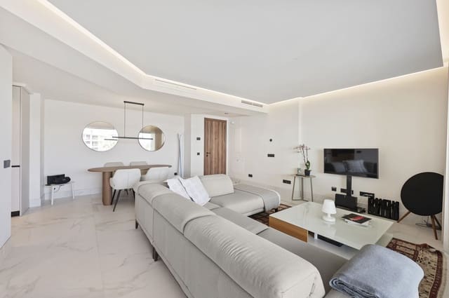 2 soverom Leilighet til salgs i San Pedro de Alcantara, Marbella - € 765 000 (Ref: 9998238)