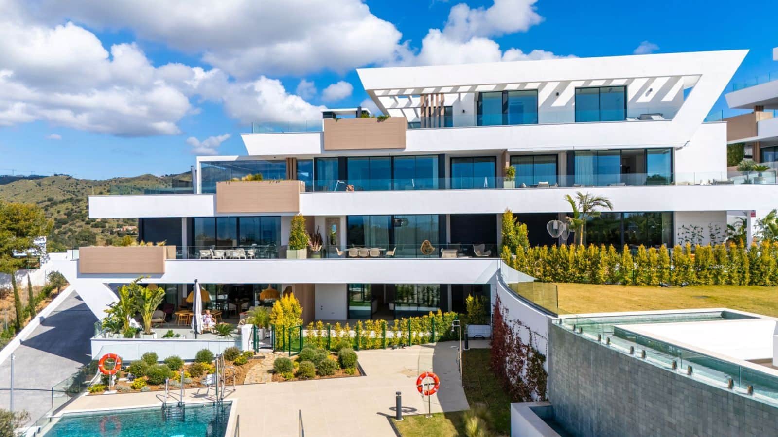 3 sovrum Lägenhet till salu i Artola - 1 150 000 € (Ref: 9998241)