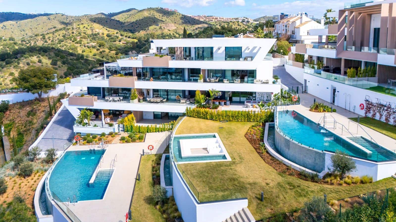 3 sovrum Lägenhet till salu i Artola - 1 150 000 € (Ref: 9998241)