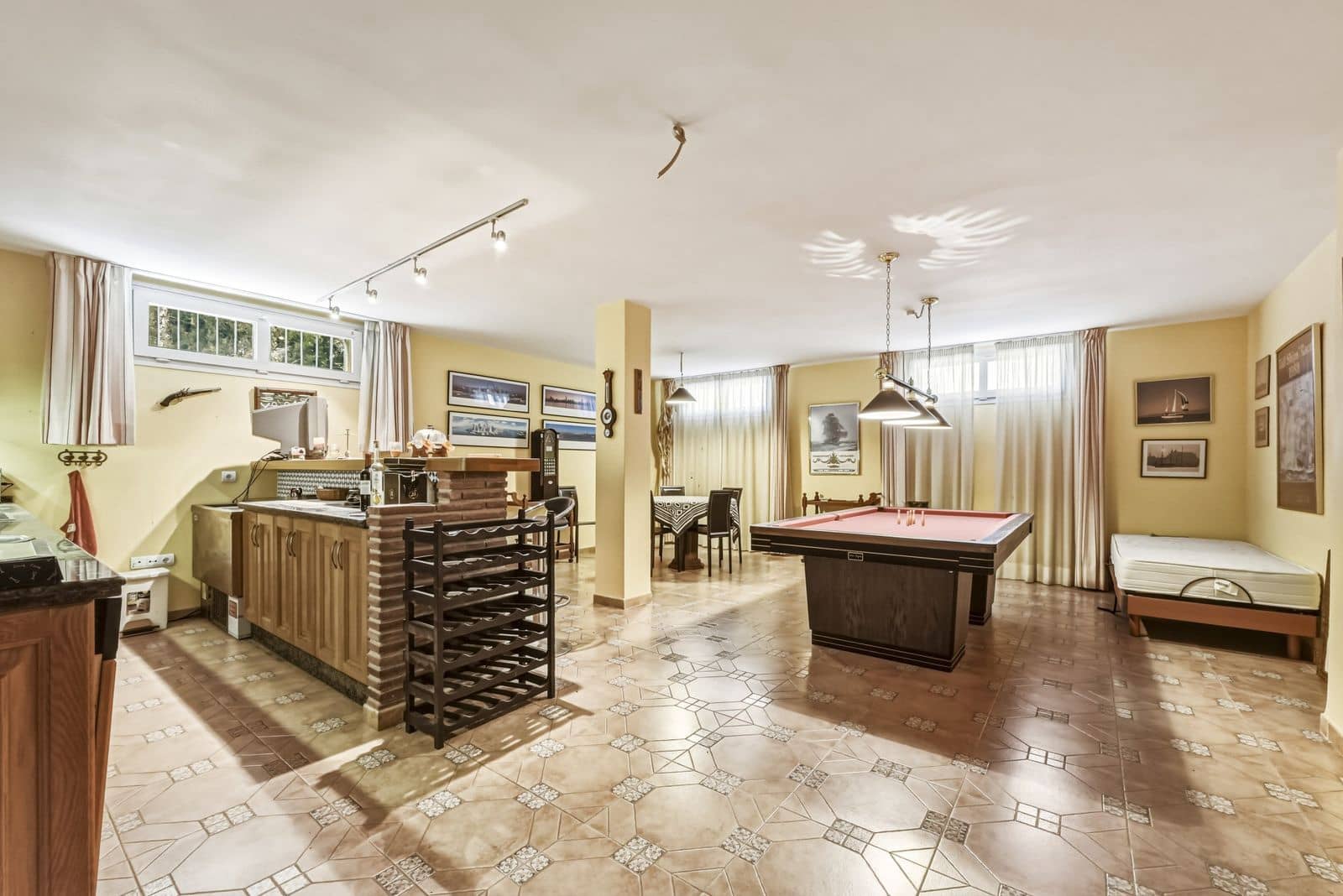 5 makuuhuone Huvila myytävänä paikassa Benalmadena - 949 000 € (Ref: 9998242)