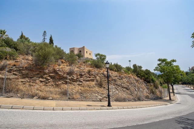 Tomt till salu i Elviria, Marbella - 1 200 000 € (Ref: 9998245)
