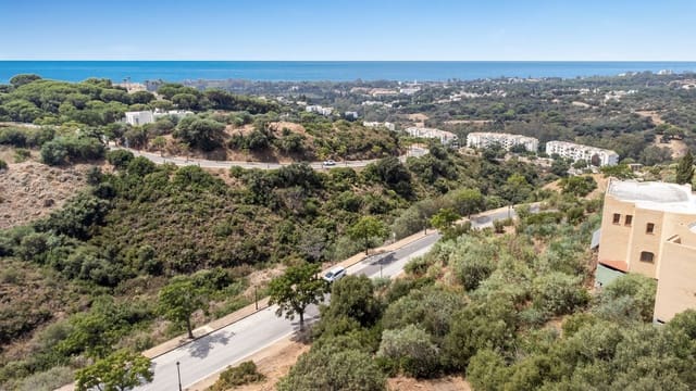 Tomt till salu i Elviria, Marbella - 1 200 000 € (Ref: 9998245)