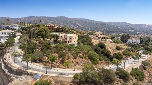 Tomt till salu i Elviria, Marbella - 1 200 000 € (Ref: 9998245)