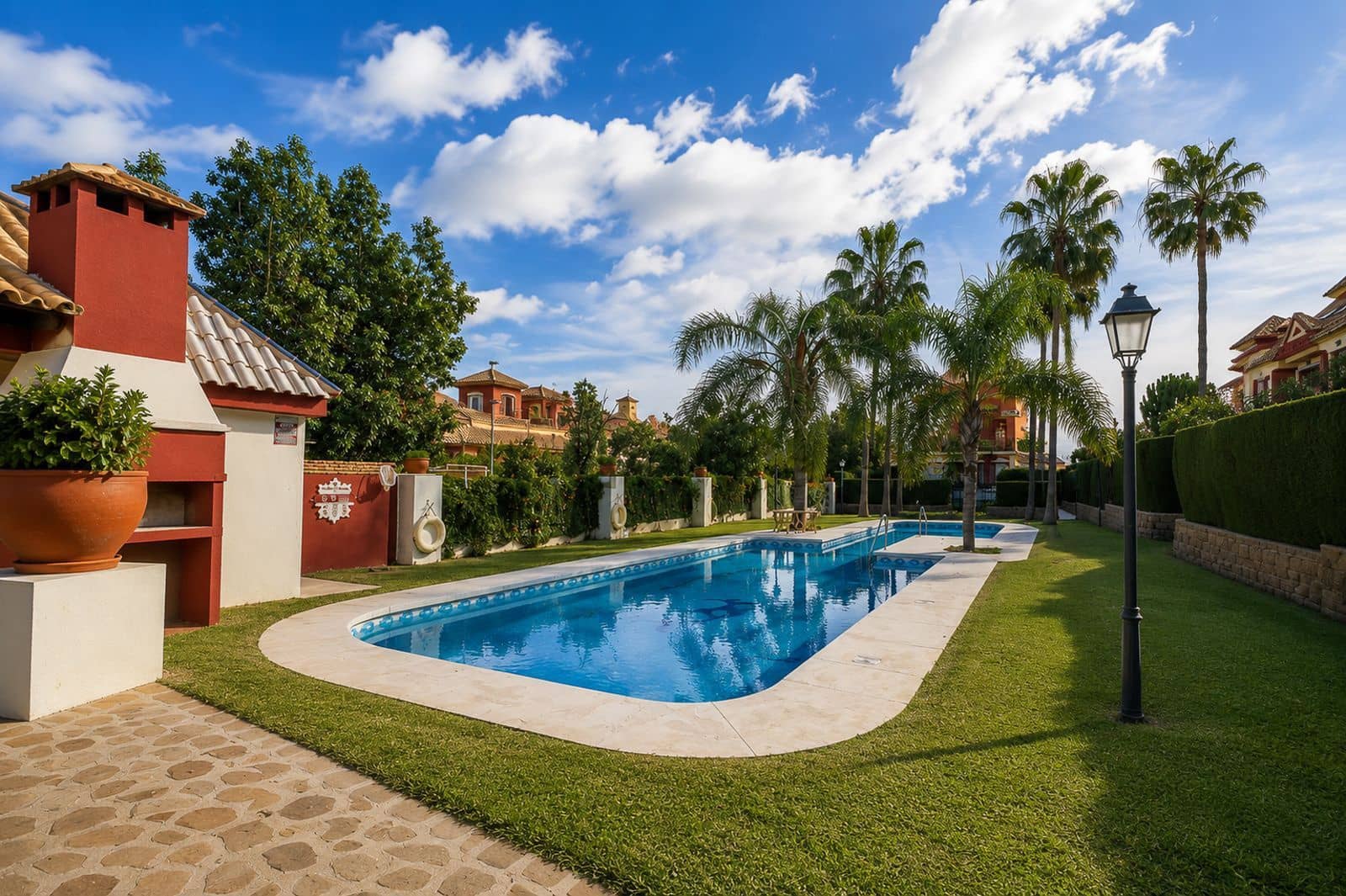 5 soverom Hus til salgs i Torrequebrada - € 700 000 (Ref: 9998248)