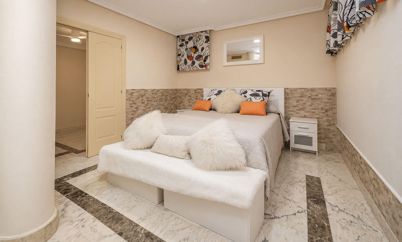 5 soverom Hus til salgs i Torrequebrada - € 700 000 (Ref: 9998248)