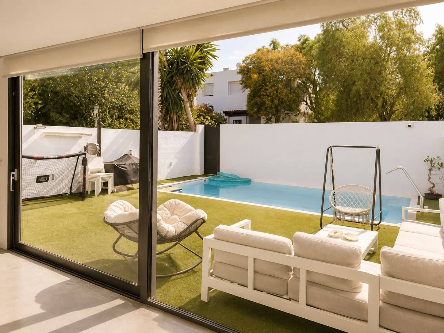 3 makuuhuone Paritalo myytävänä paikassa Nueva Andalucia - 1 200 000 € (Ref: 9998252)