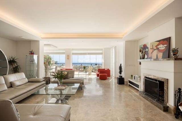 3 soveværelse Villa til salg i Santa Clara, Marbella - € 1.600.000 (Ref: 9998253)
