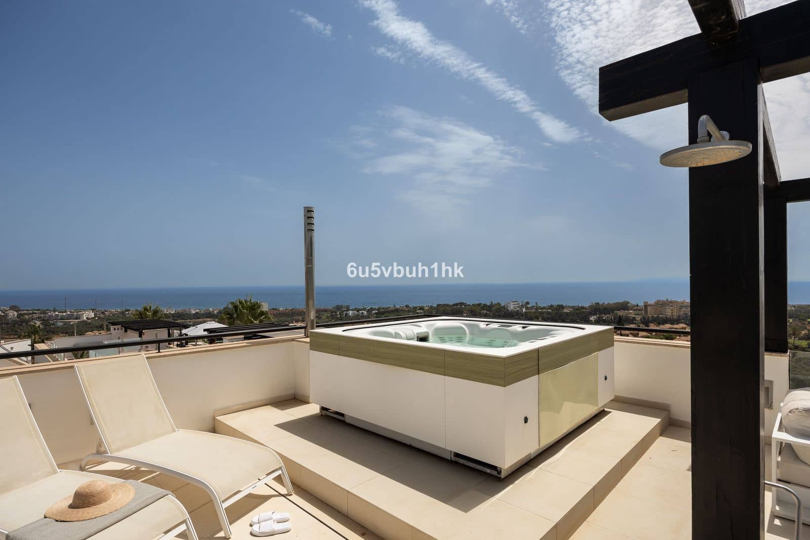 3 soveværelse Villa til salg i Marbella - € 1.600.000 (Ref: 9998253)
