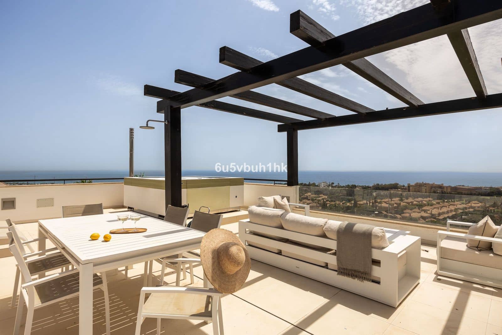 3 soveværelse Villa til salg i Marbella - € 1.600.000 (Ref: 9998253)