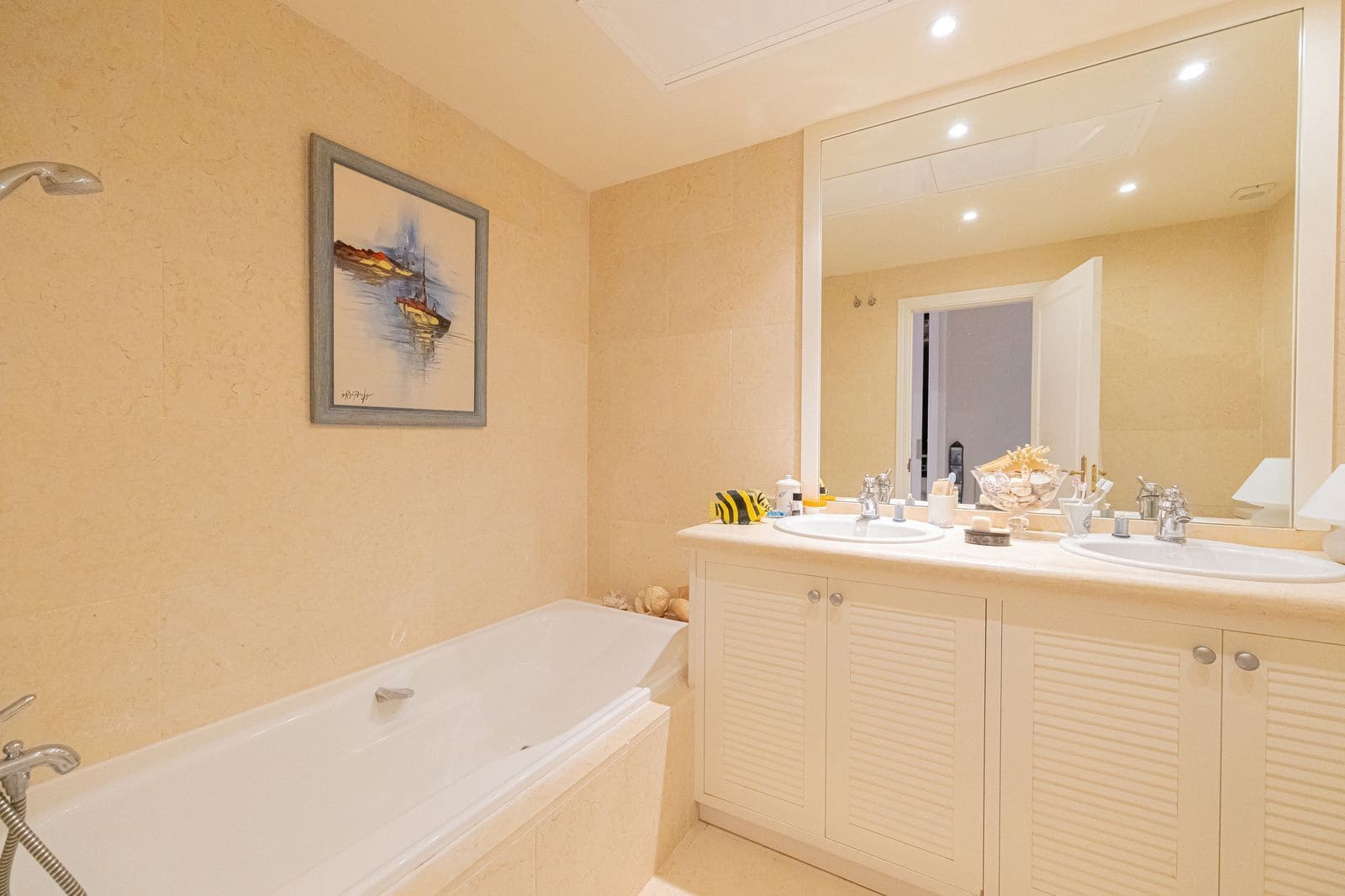 3 soverom Leilighet til salgs i Nueva Andalucia - € 1 295 000 (Ref: 9998261)
