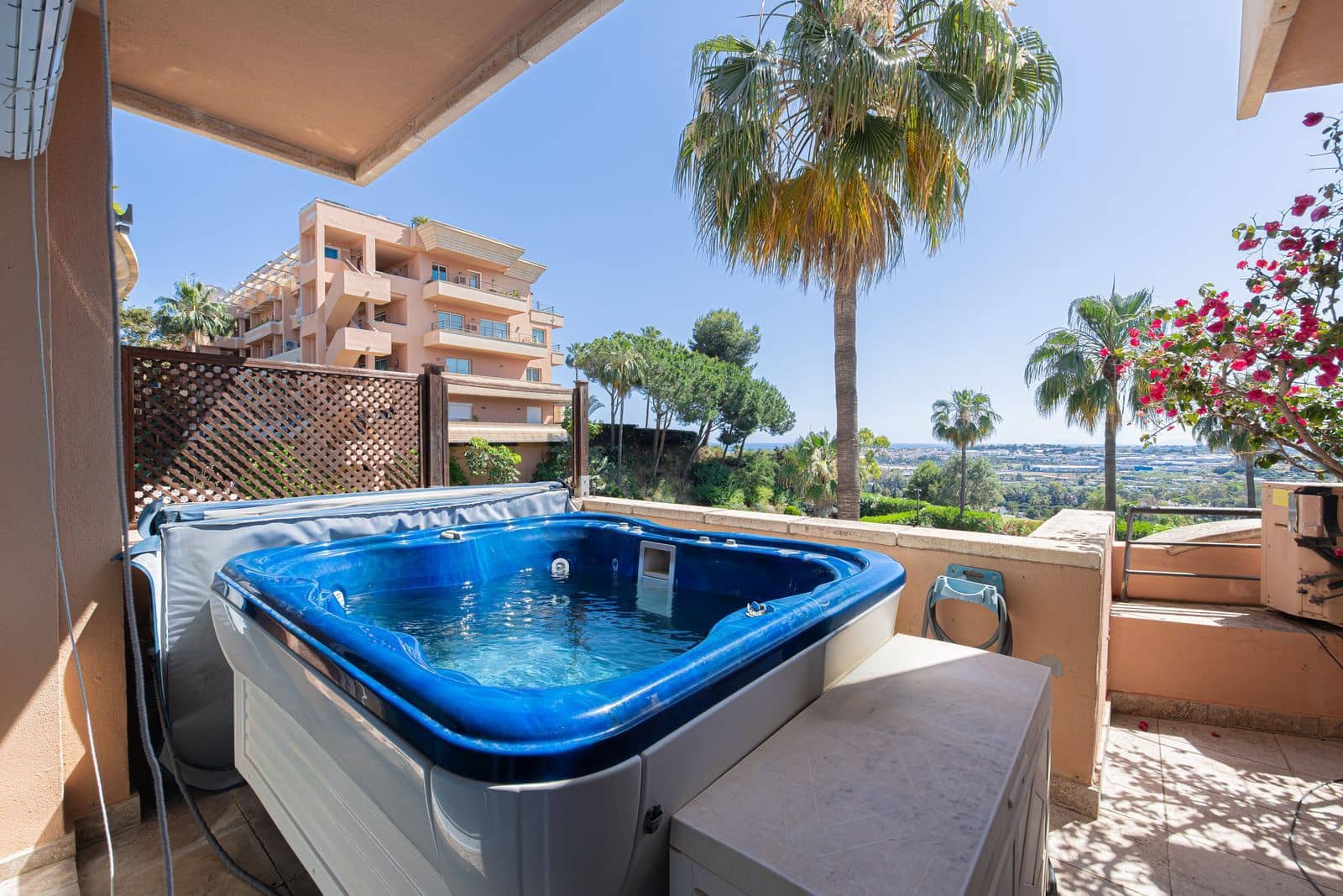 3 soverom Leilighet til salgs i Nueva Andalucia - € 1 295 000 (Ref: 9998261)
