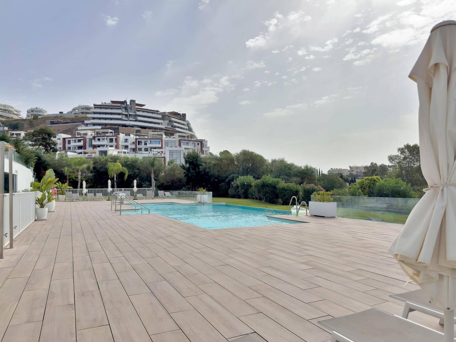 2 soveværelse Lejlighed til salg i La Quinta - € 799.000 (Ref: 9998262)