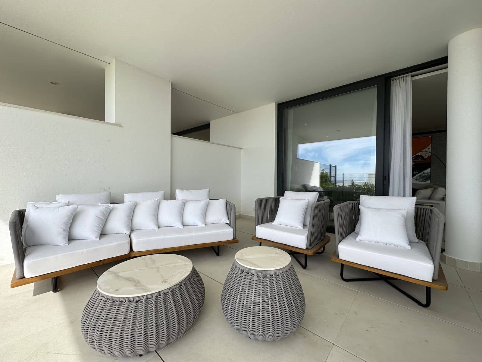 Apartamento de 2 habitaciones en Benalmádena en venta - 585.000 € (Ref: 9998263)