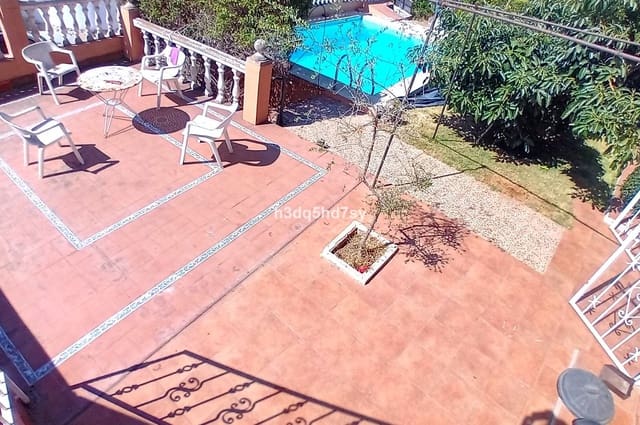 4 sypialnia Willa na sprzedaż w Calypso, Mijas - 525 000 € (Ref: 9998264)
