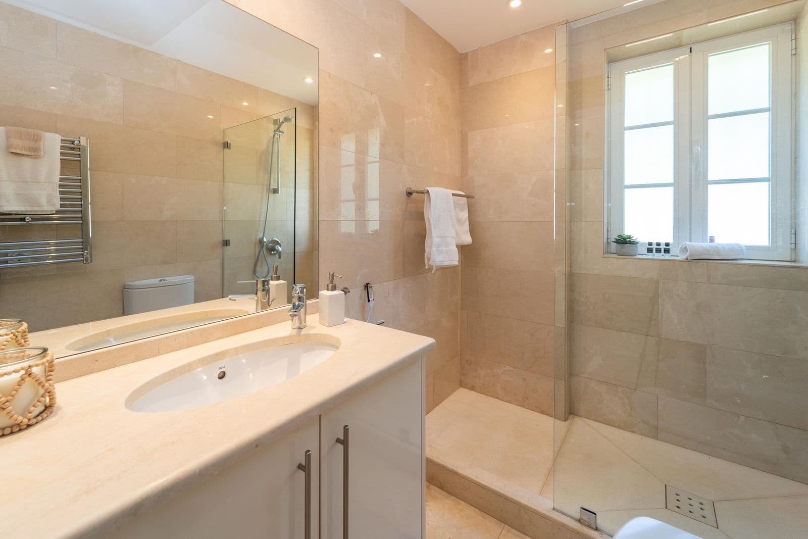 4 slaapkamer Villa te koop in Elviria - € 1.695.000 (Ref: 9998265)