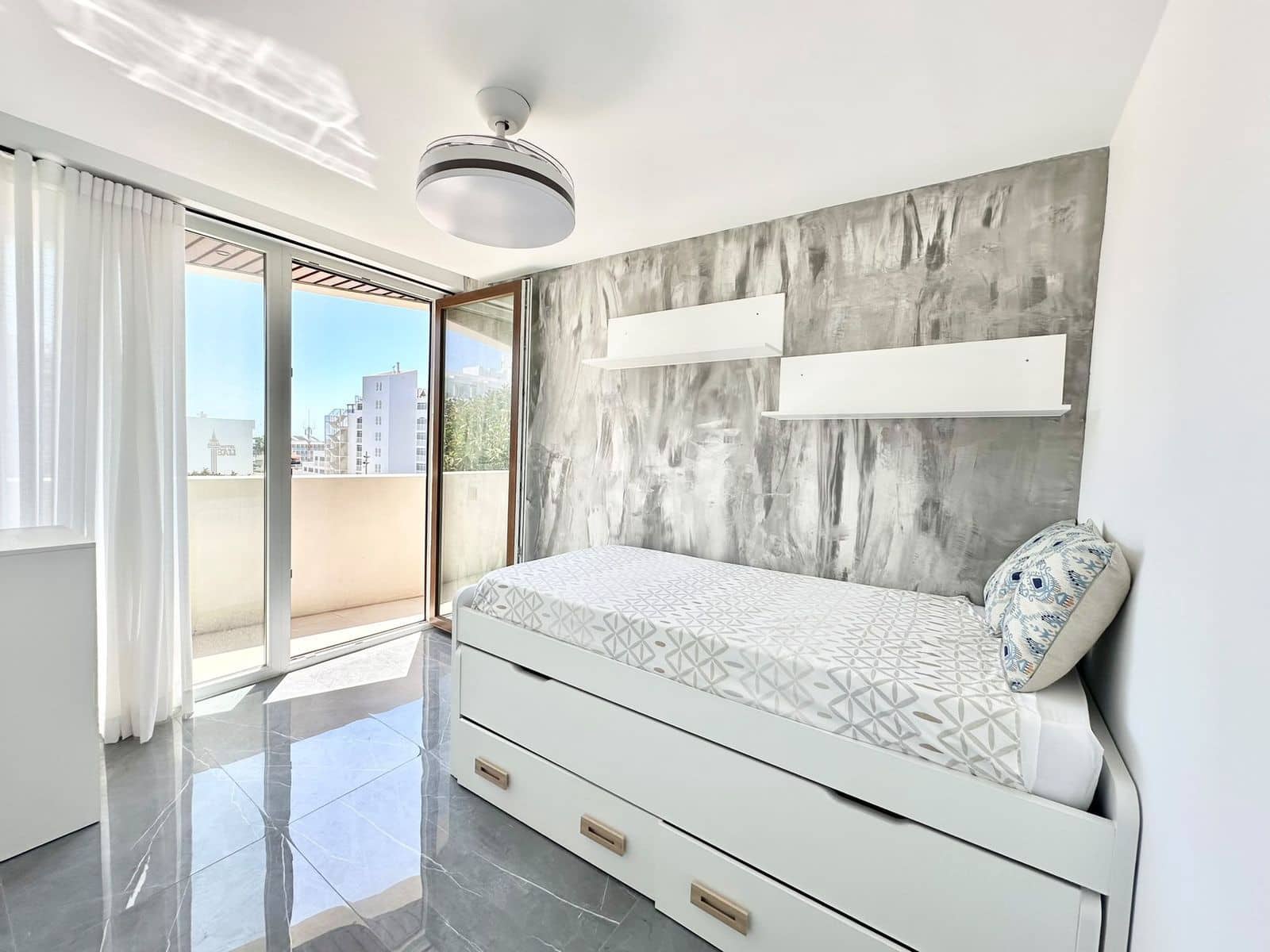 2 soveværelse Lejlighed til salg i Benalmadena Costa - € 529.000 (Ref: 9998269)