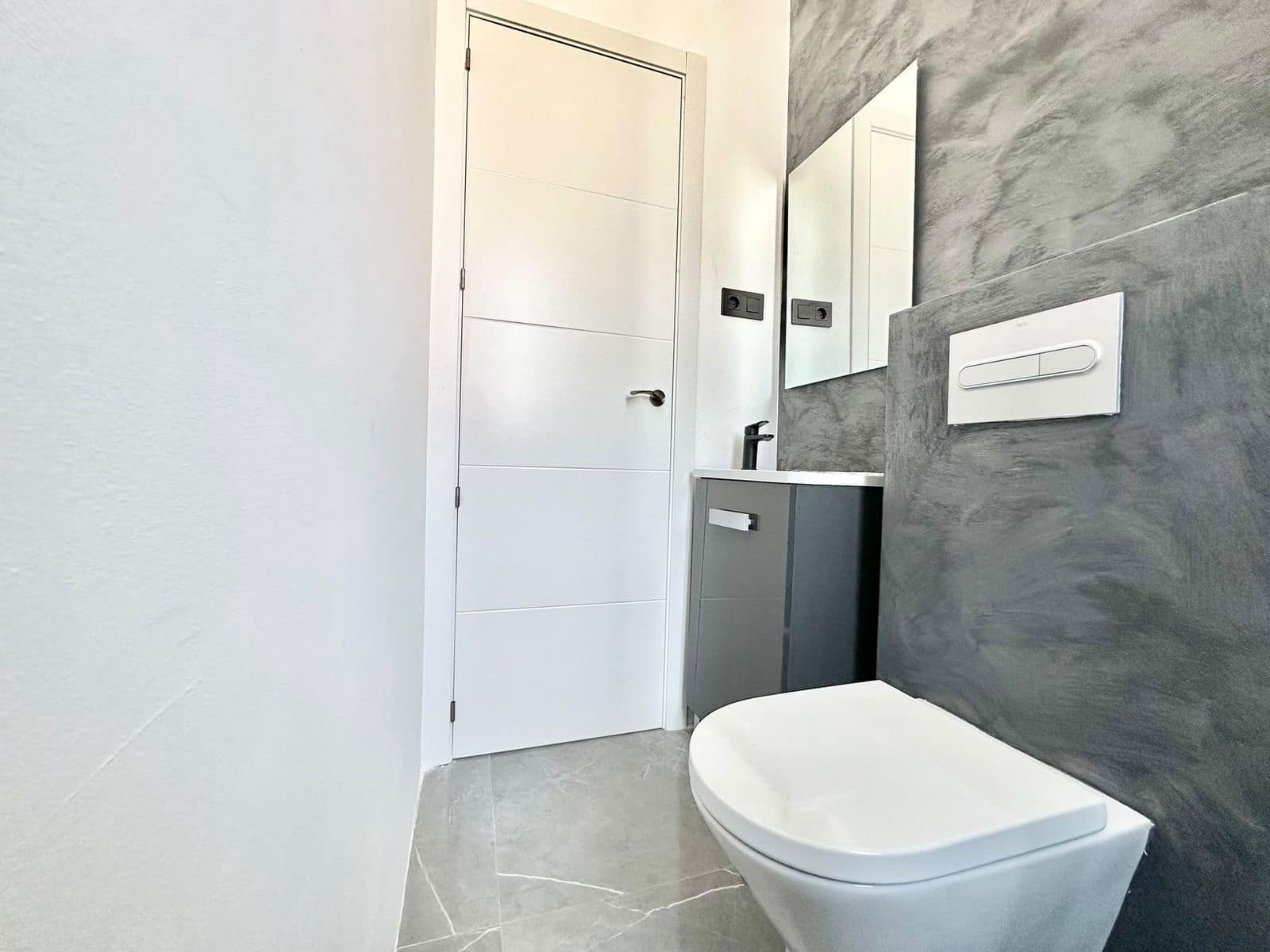 2 soveværelse Lejlighed til salg i Benalmadena Costa - € 529.000 (Ref: 9998269)