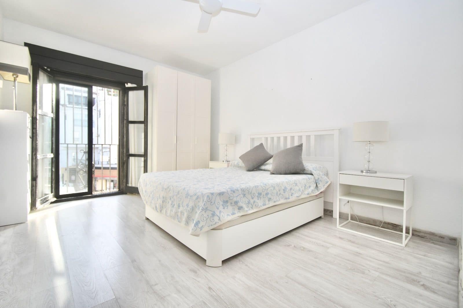 1 soveværelse Lejlighed til salg i Puerto Banus - € 695.000 (Ref: 9998270)