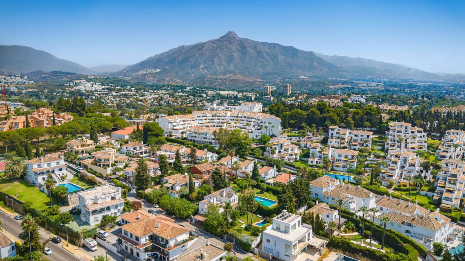 2 soveværelse Villa til salg i Nueva Andalucia - € 1.375.000 (Ref: 9998282)