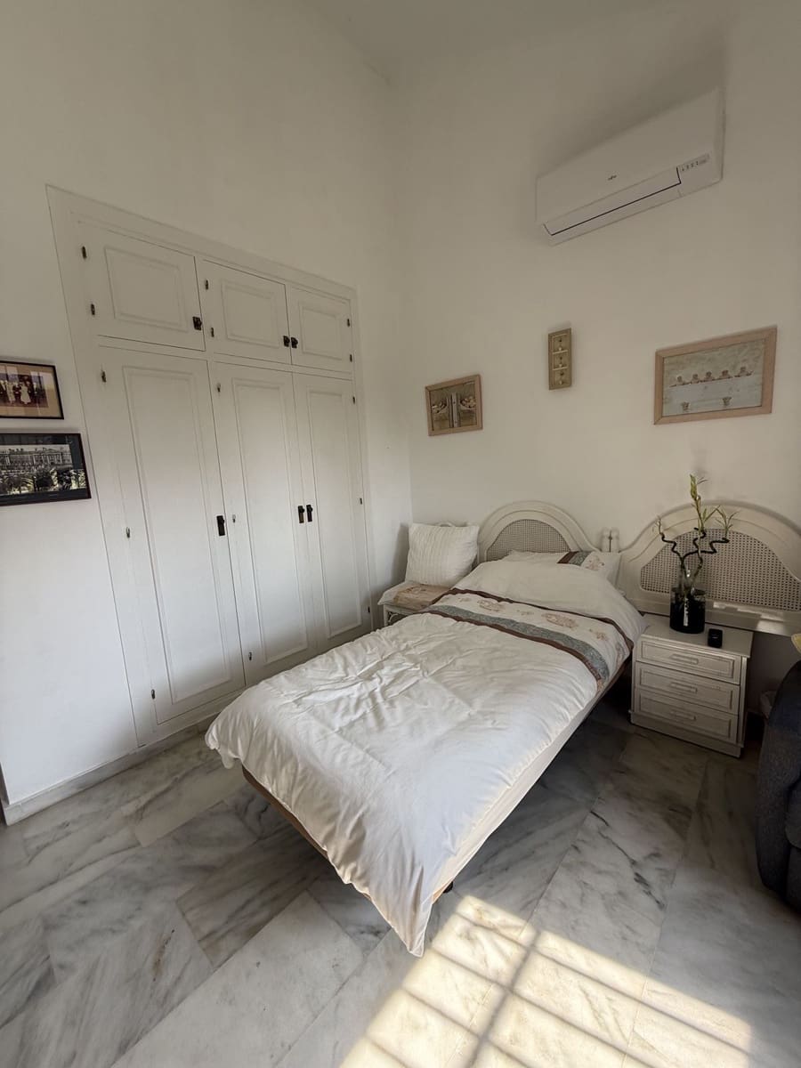 4 soveværelse Villa til salg i Calahonda - € 950.000 (Ref: 9998284)