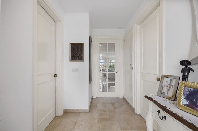 2 soveværelse Lejlighed til salg i Guadalmina Alta, Marbella - € 695.000 (Ref: 9998290)