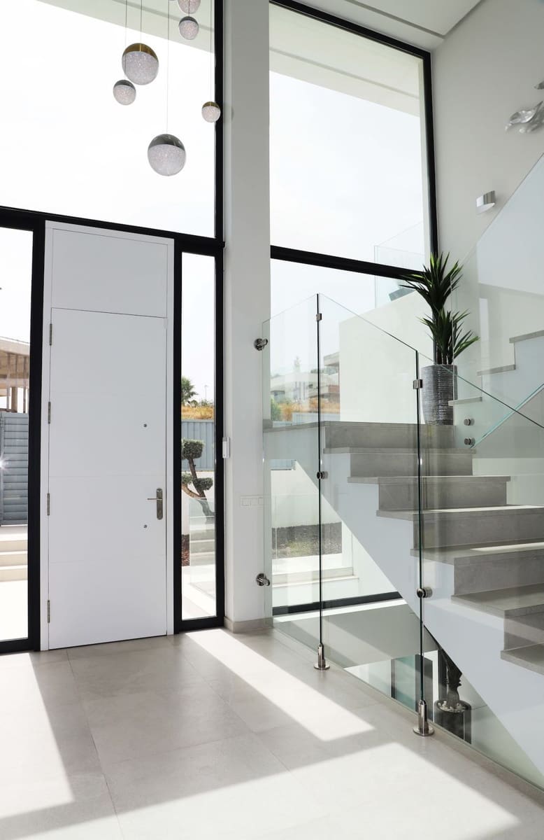 5 soverom Villa til salgs i New Golden Mile - € 2 695 000 (Ref: 9998292)