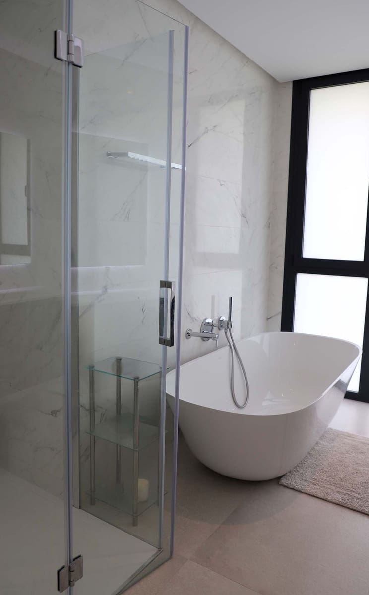 5 soverom Villa til salgs i New Golden Mile - € 2 695 000 (Ref: 9998292)