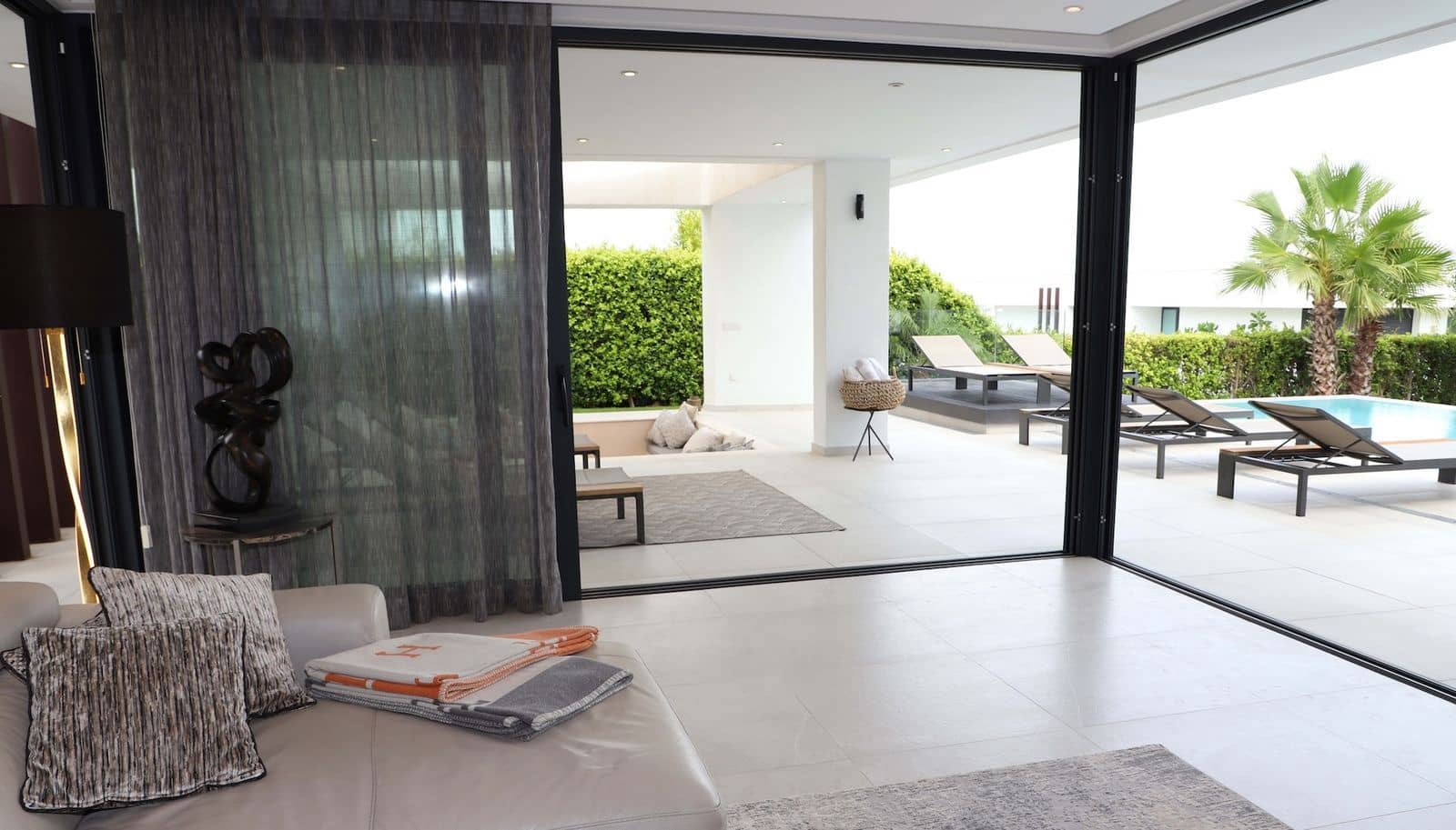 5 soverom Villa til salgs i New Golden Mile - € 2 695 000 (Ref: 9998292)