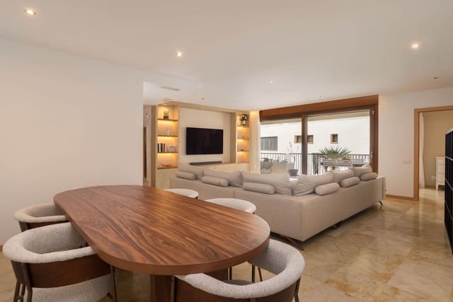 3 soverom Leilighet til salgs i Los Monteros, Marbella - € 469 000 (Ref: 9998293)