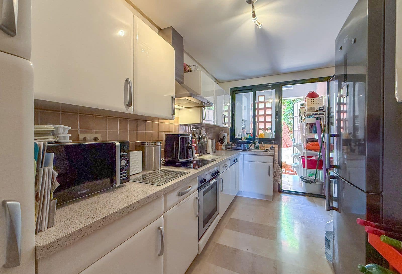 3 soveværelse Lejlighed til salg i Calahonda - € 399.950 (Ref: 9998294)