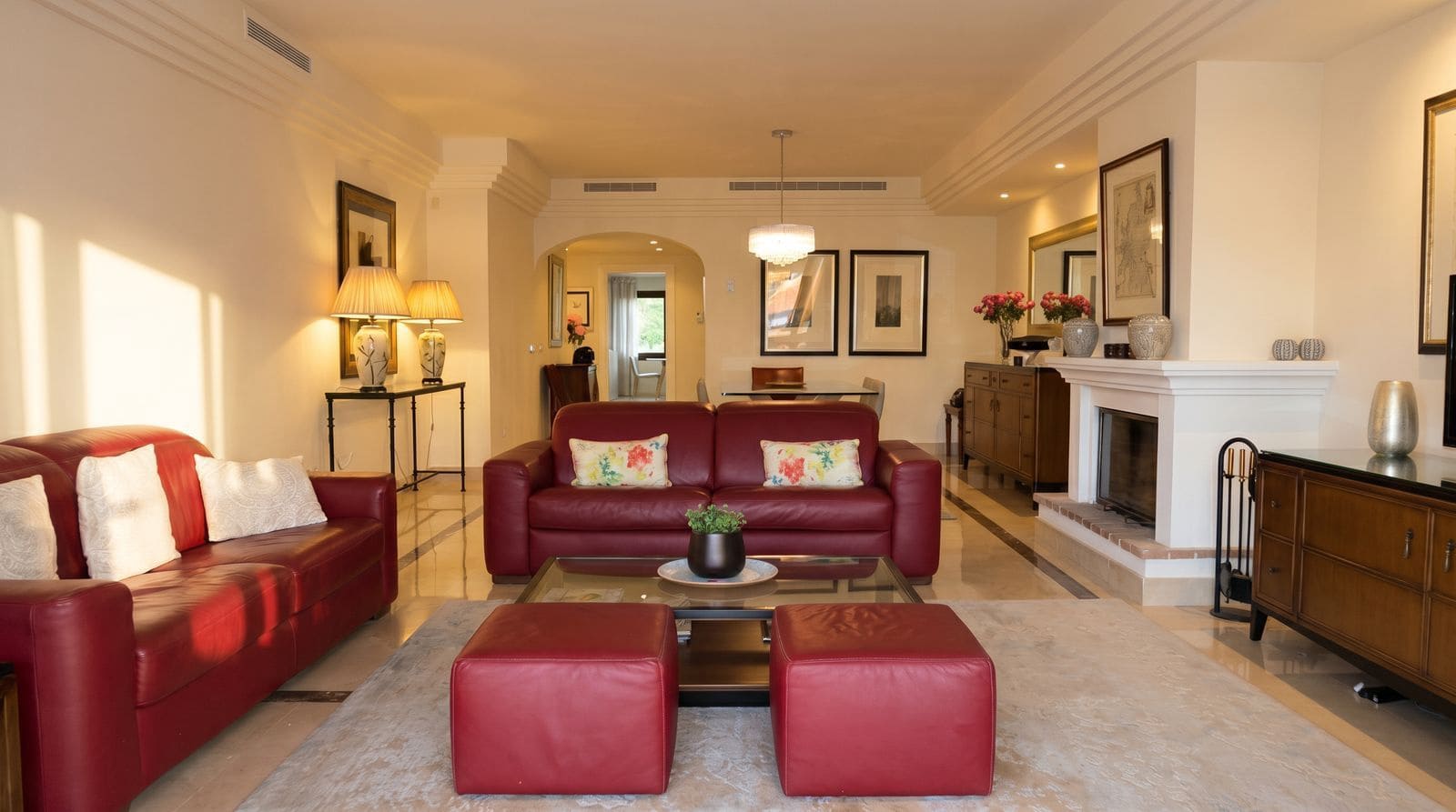2 soveværelse Lejlighed til salg i Nueva Andalucia - € 1.000.000 (Ref: 9998296)