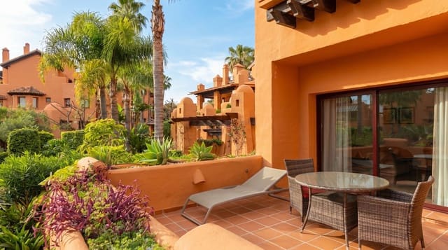 2 soveværelse Lejlighed til salg i Nueva Andalucia, Marbella - € 1.000.000 (Ref: 9998296)