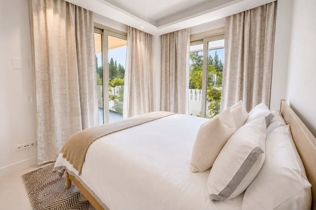 3 soverom Leilighet til salgs i Golden Mile, Marbella - € 2 595 000 (Ref: 9998297)