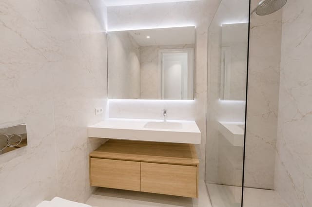 3 soverom Leilighet til salgs i Golden Mile, Marbella - € 2 595 000 (Ref: 9998297)