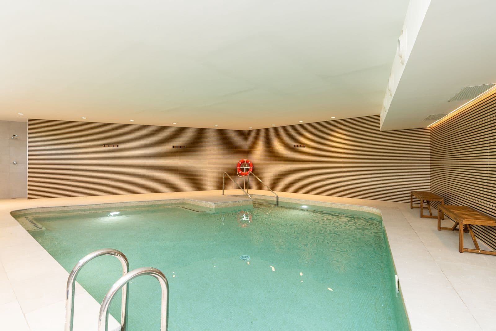 2 soverom Leilighet til salgs i Torremolinos - € 1 349 000 (Ref: 9998298)