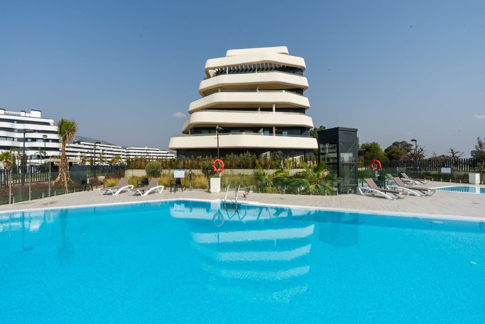 2 soverom Leilighet til salgs i Torremolinos - € 1 349 000 (Ref: 9998298)