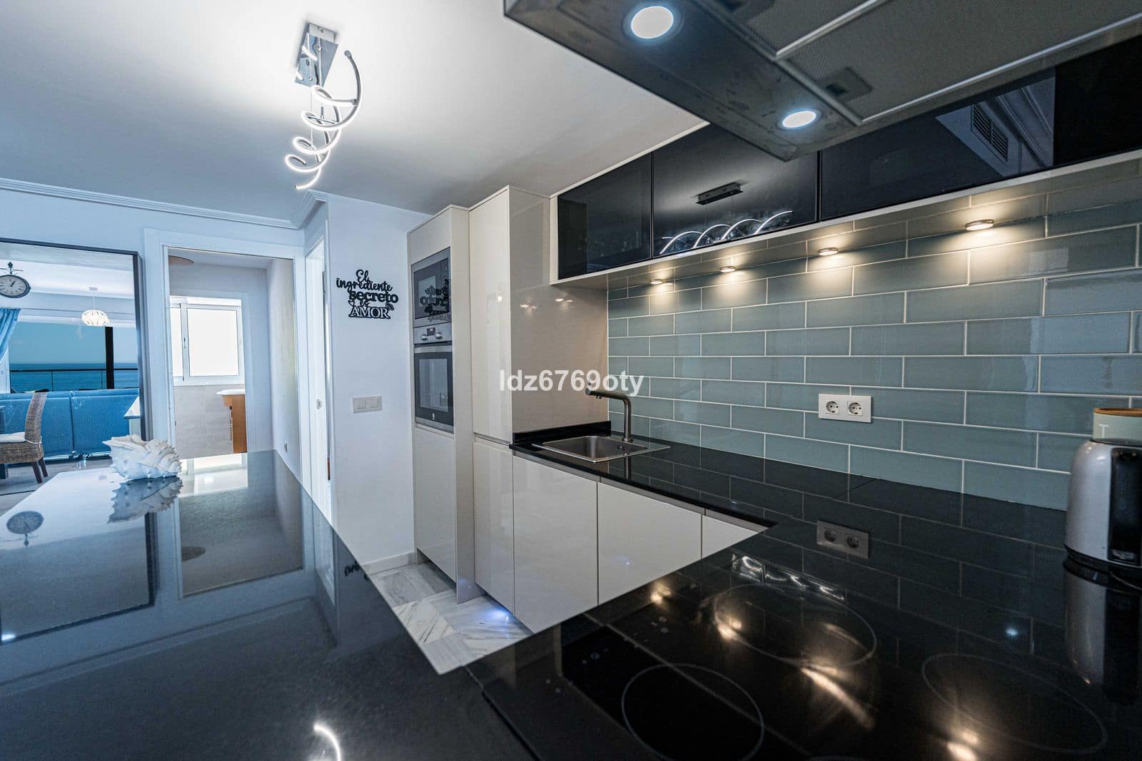 3 soveværelse Lejlighed til salg i Benalmadena Costa - € 685.000 (Ref: 9998301)