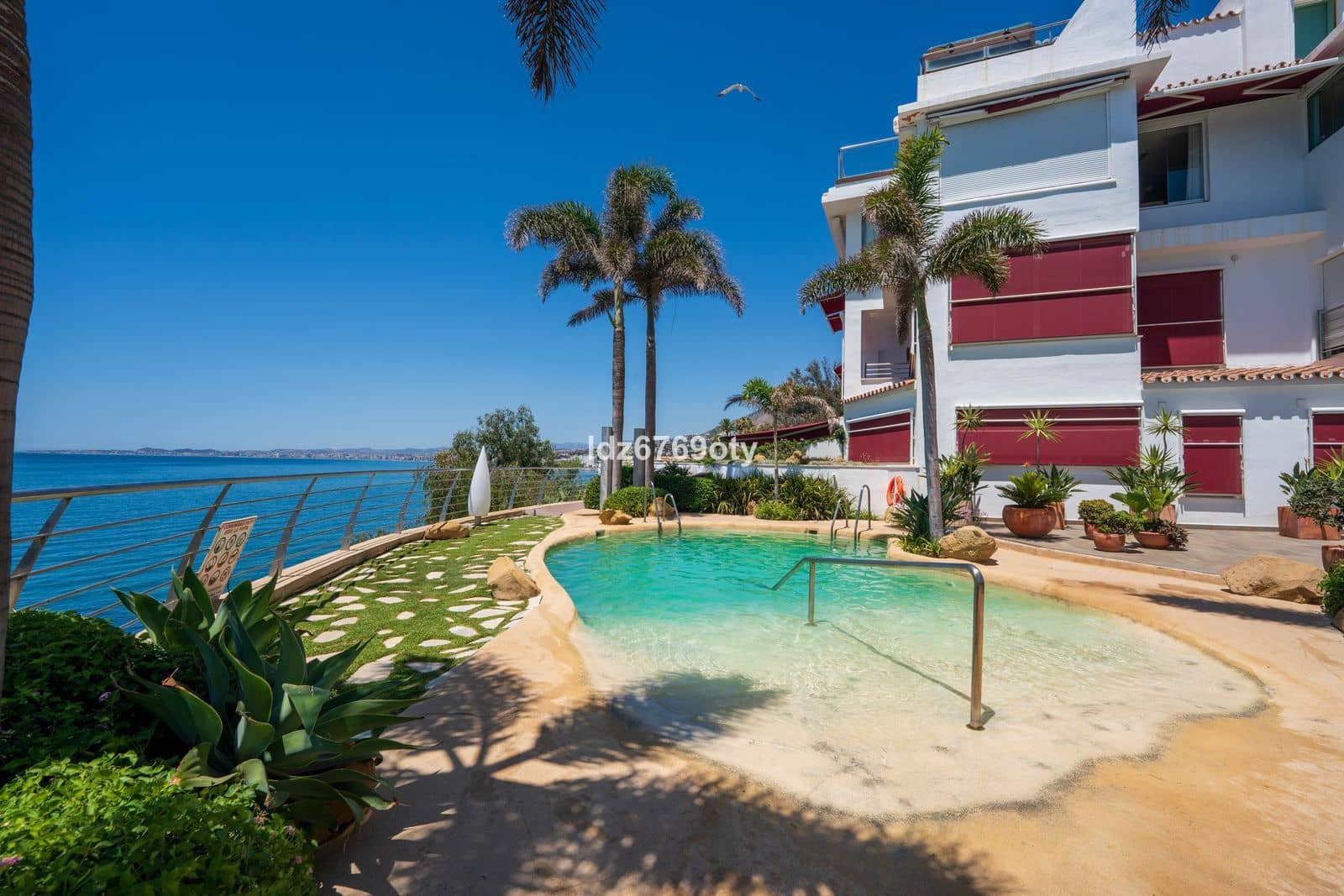 3 soveværelse Lejlighed til salg i Benalmadena Costa - € 685.000 (Ref: 9998301)