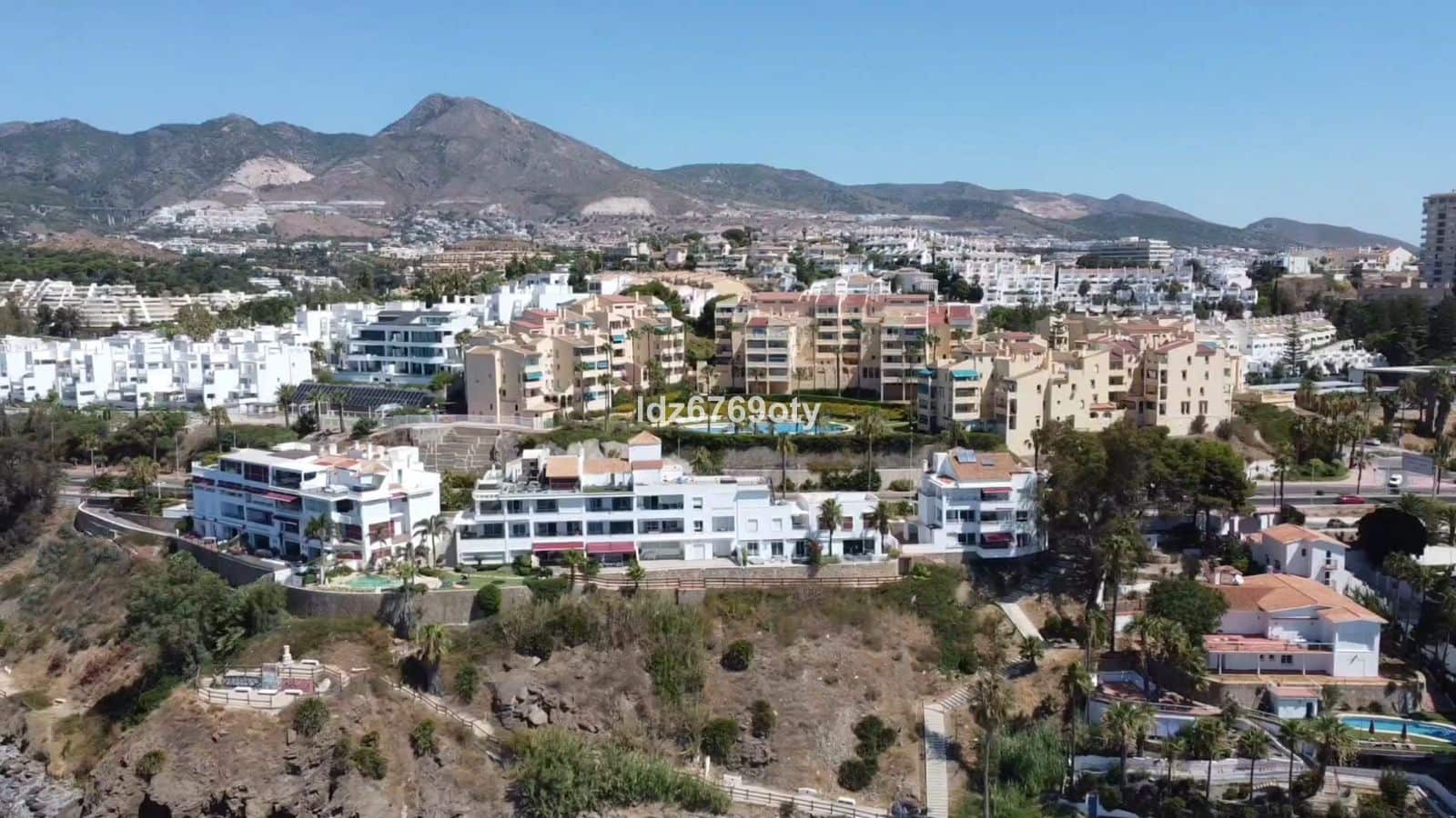 3 soveværelse Lejlighed til salg i Benalmadena Costa - € 685.000 (Ref: 9998301)
