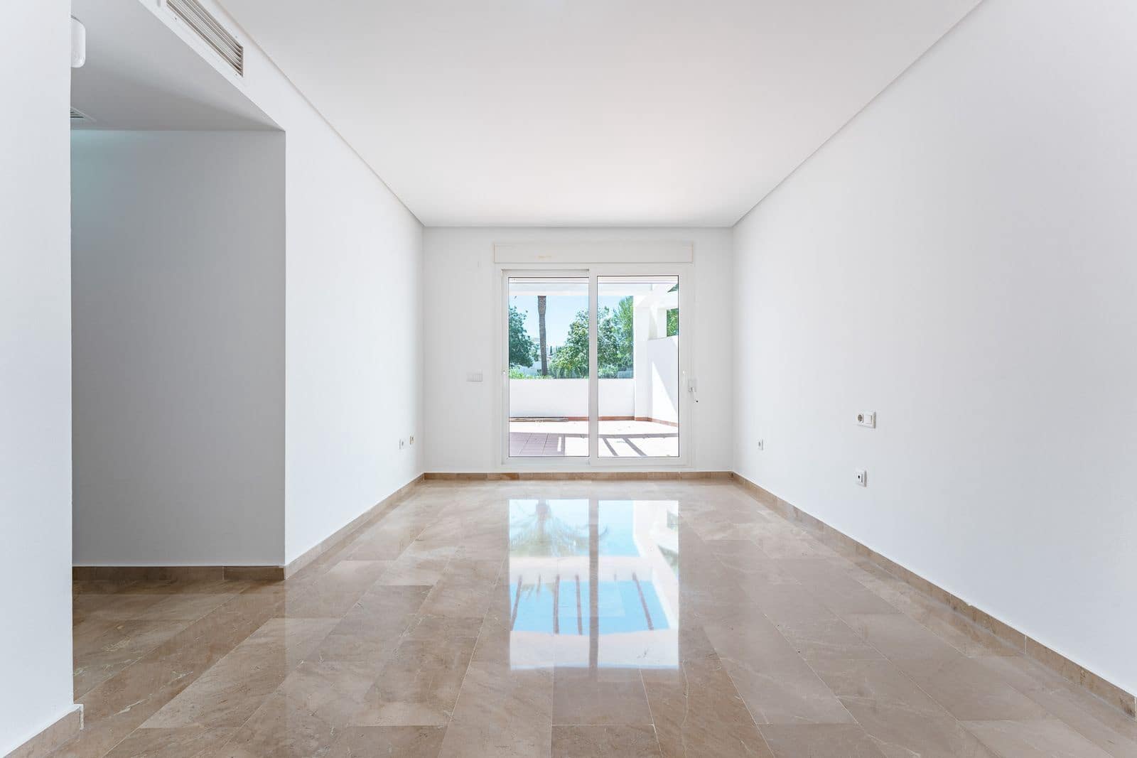2 sovrum Lägenhet till salu i Torrequebrada - 399 000 € (Ref: 9998304)