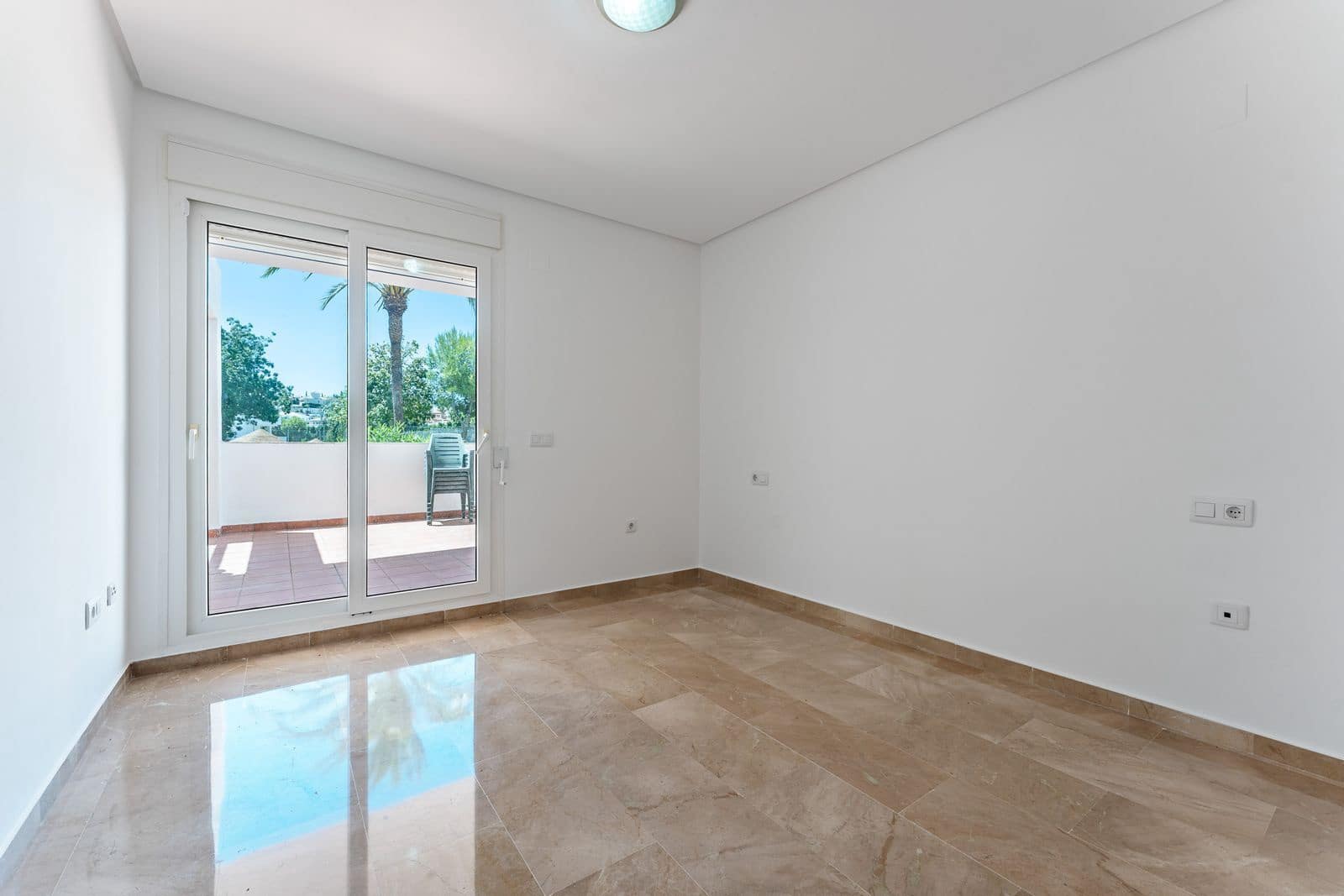 2 sovrum Lägenhet till salu i Torrequebrada - 399 000 € (Ref: 9998304)
