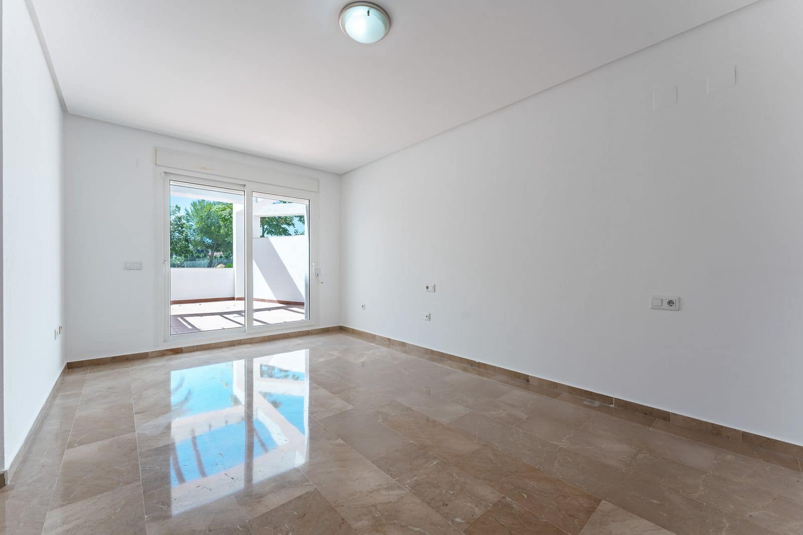 2 sovrum Lägenhet till salu i Torrequebrada - 399 000 € (Ref: 9998304)
