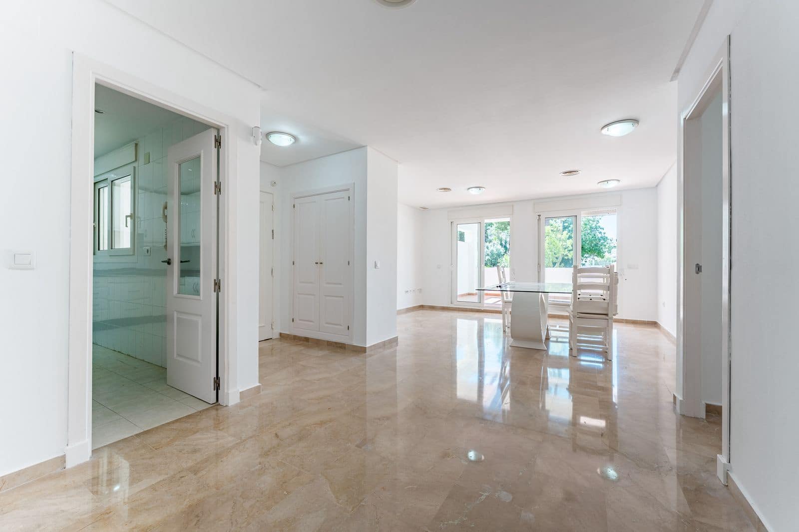 2 sovrum Lägenhet till salu i Torrequebrada - 399 000 € (Ref: 9998304)