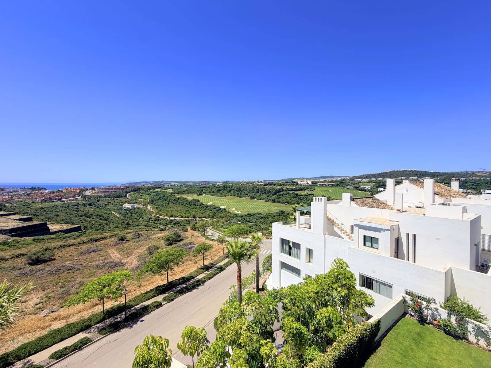 3 soveværelse Penthouse til salg i Bahia de Casares - € 875.000 (Ref: 9998306)