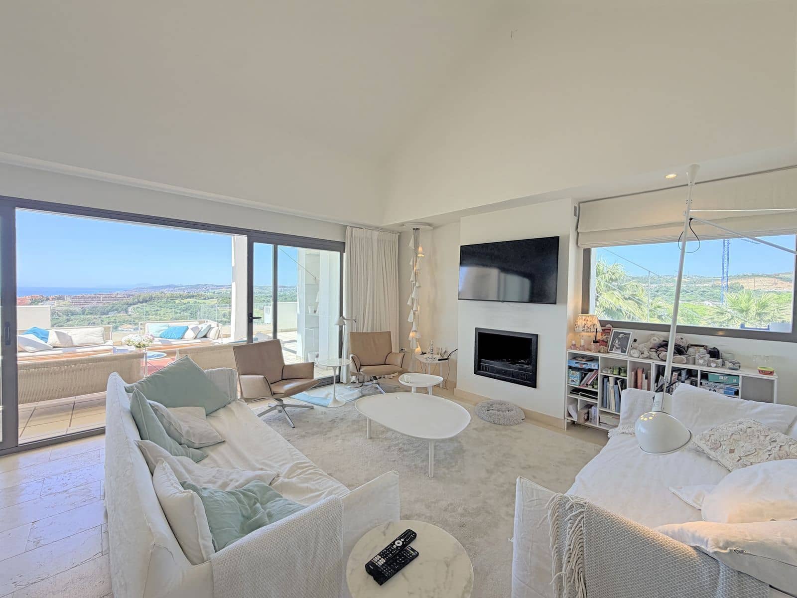 3 soveværelse Penthouse til salg i Bahia de Casares - € 875.000 (Ref: 9998306)