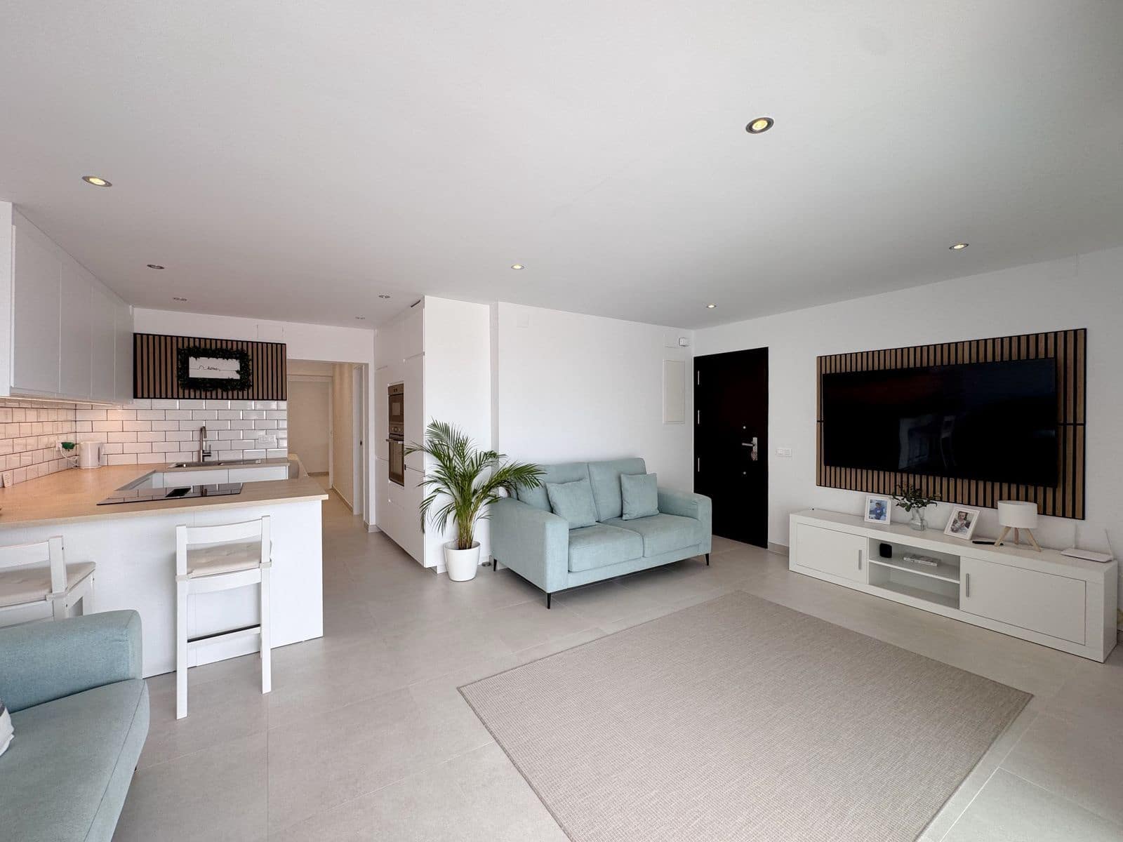 2 slaapkamer Appartement te koop in Riviera del Sol - € 395.000 (Ref: 9998314)