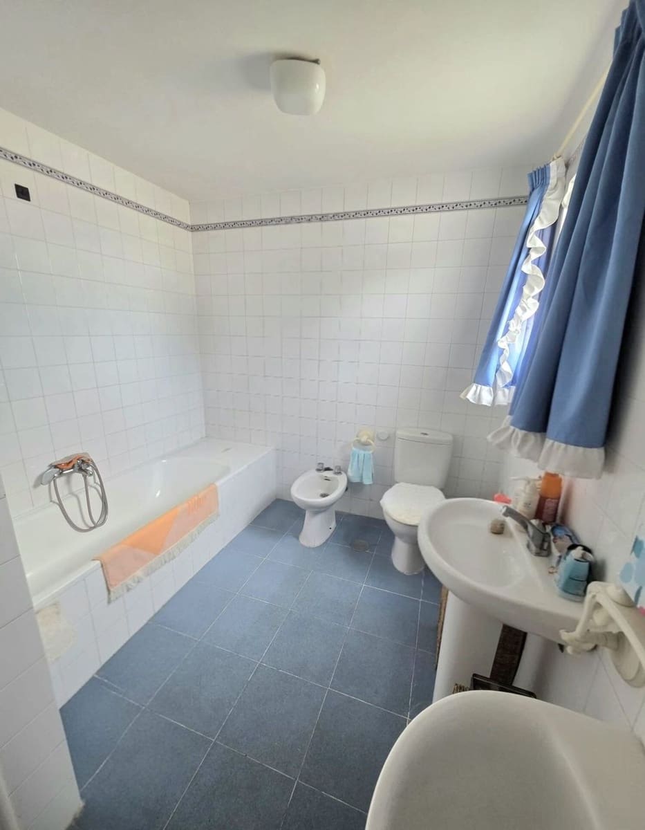 3 sypialnia Dom na sprzedaż w Bel-Air - 344 000 € (Ref: 9998317)